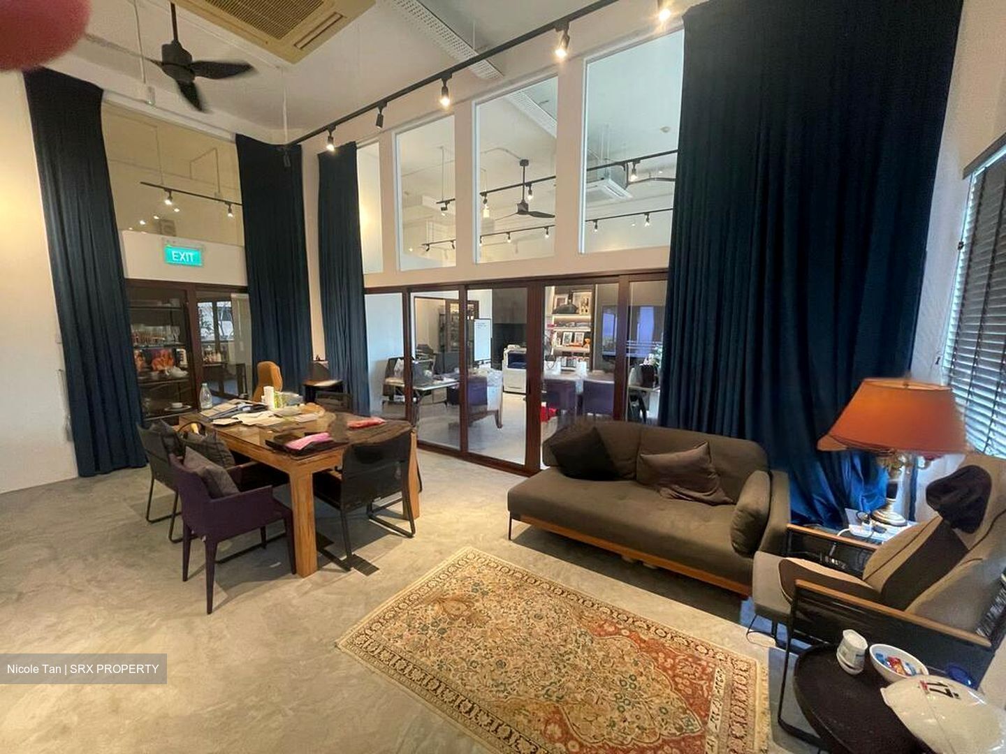 Redhill Forum (D3), Factory #480806621